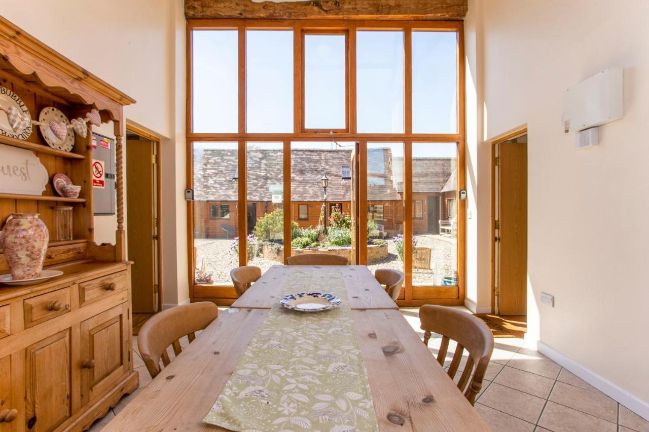 Bridge Farm Holiday Cottages Honeybourne Bagian luar foto