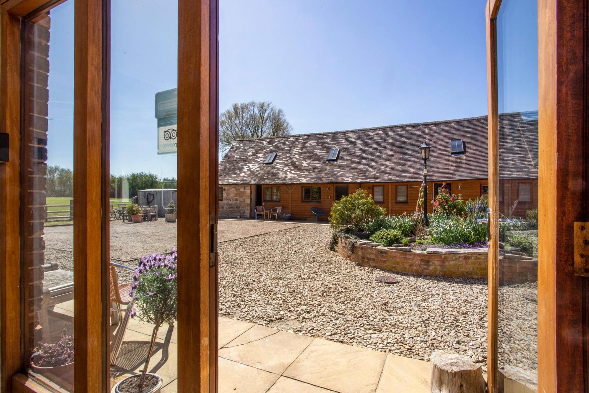 Bridge Farm Holiday Cottages Honeybourne Ruang foto
